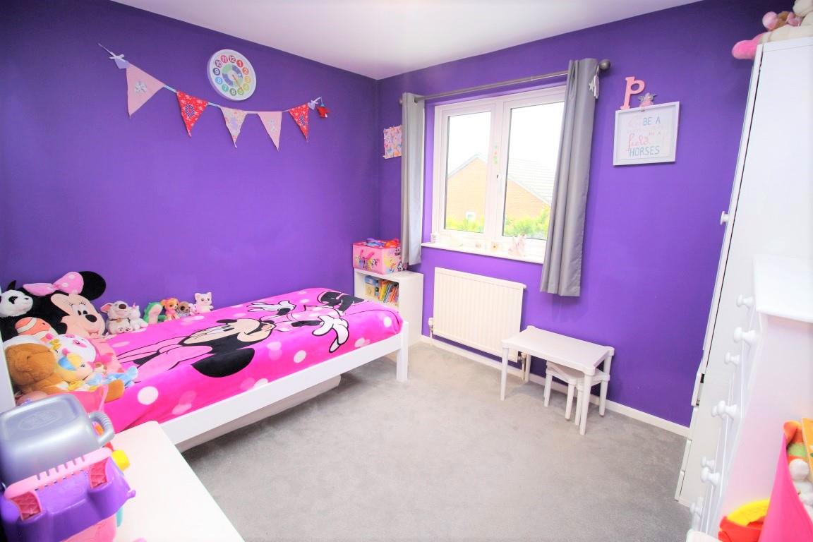 Kernham Drive, Tilehurst, Reading